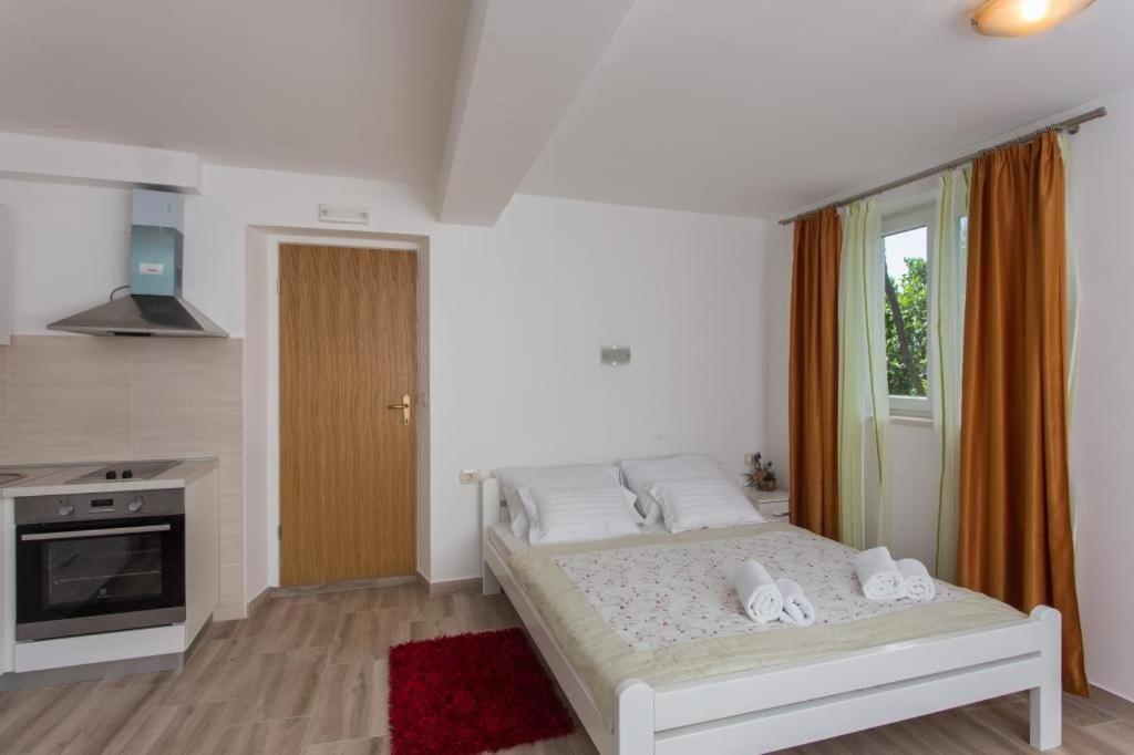 Apartments Anka Trsteno Exterior photo