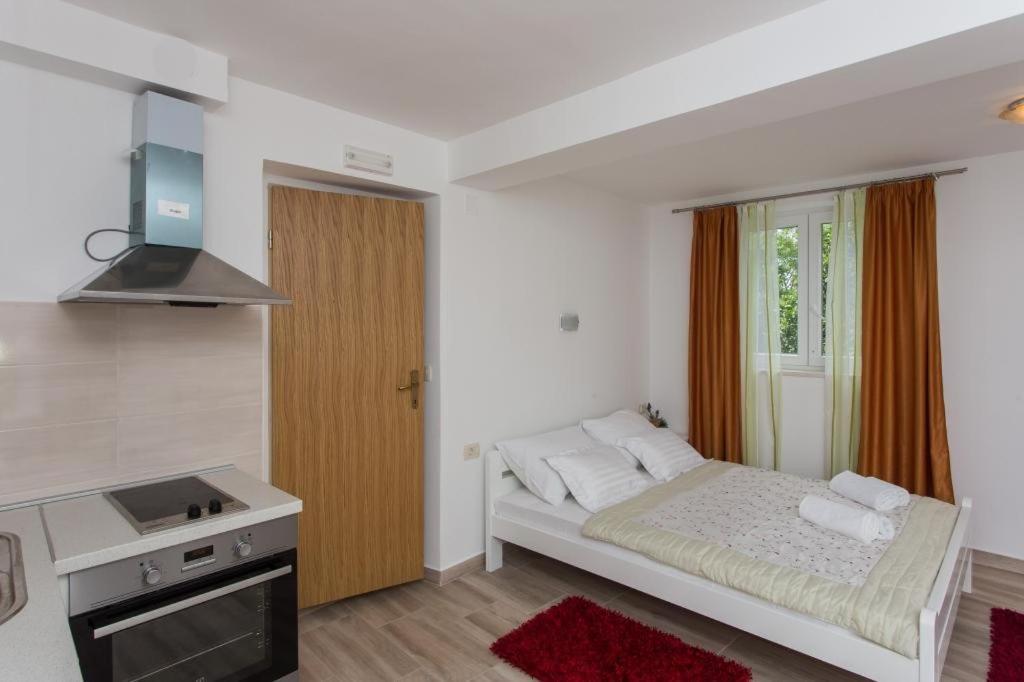 Apartments Anka Trsteno Exterior photo